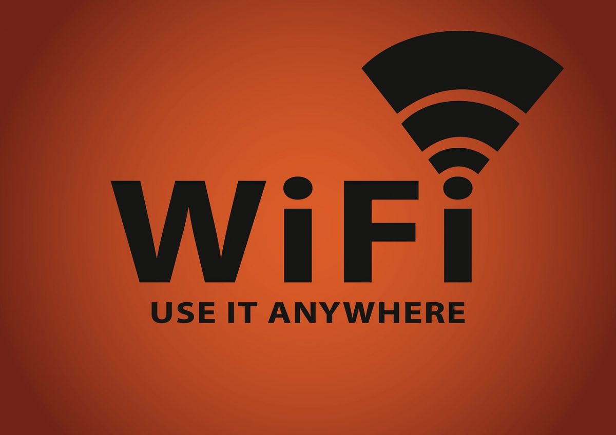 6 tips to protect your personal information when using public Wi-Fi